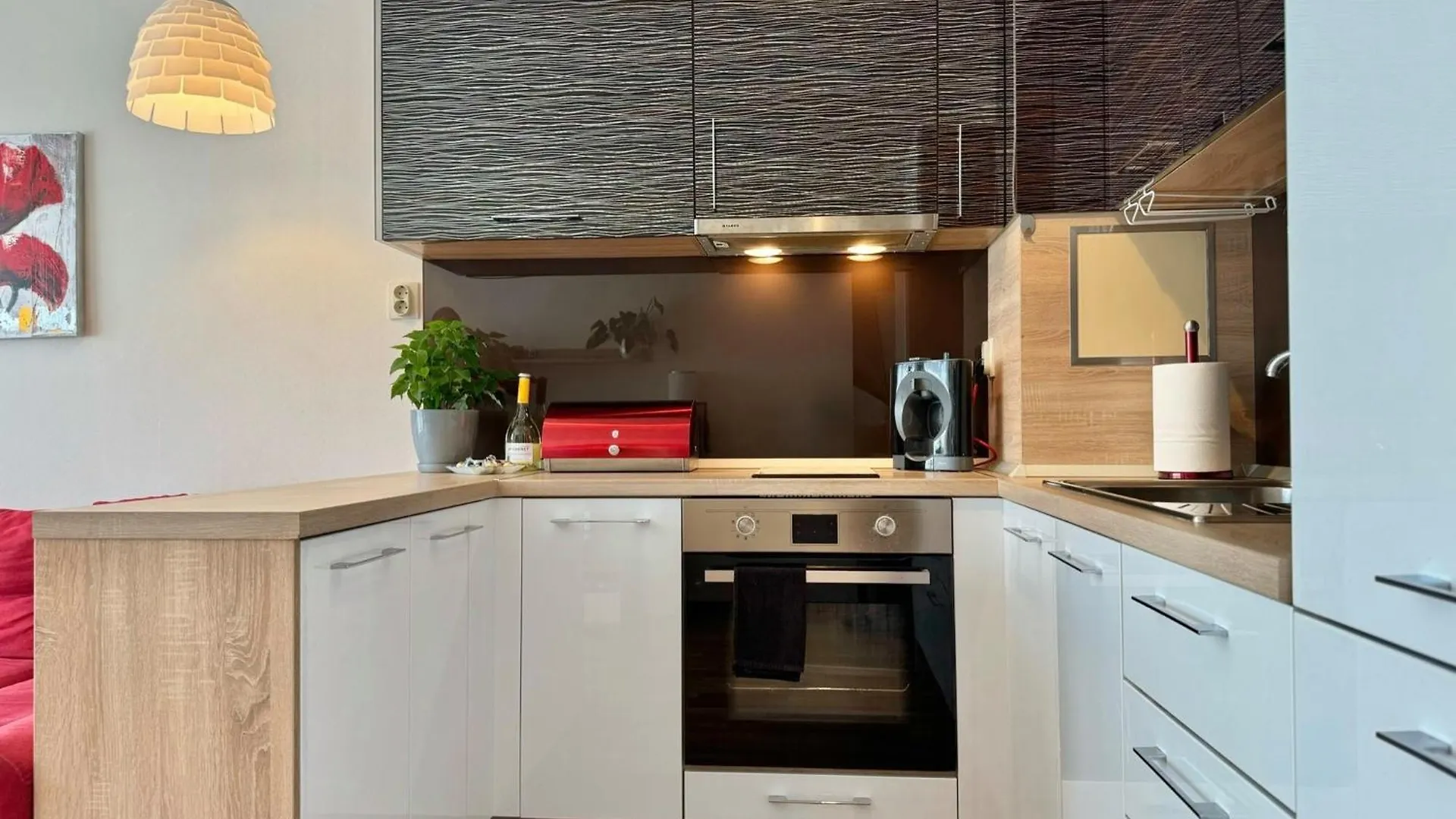 Sunny & Comfort Apartment Next To Tech Park For 4 Guests Sofia